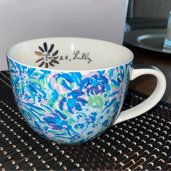 Lilly Pulitzer Dining Nwt Lilly Pulitzer 2 Piece Ceramic Mug Set